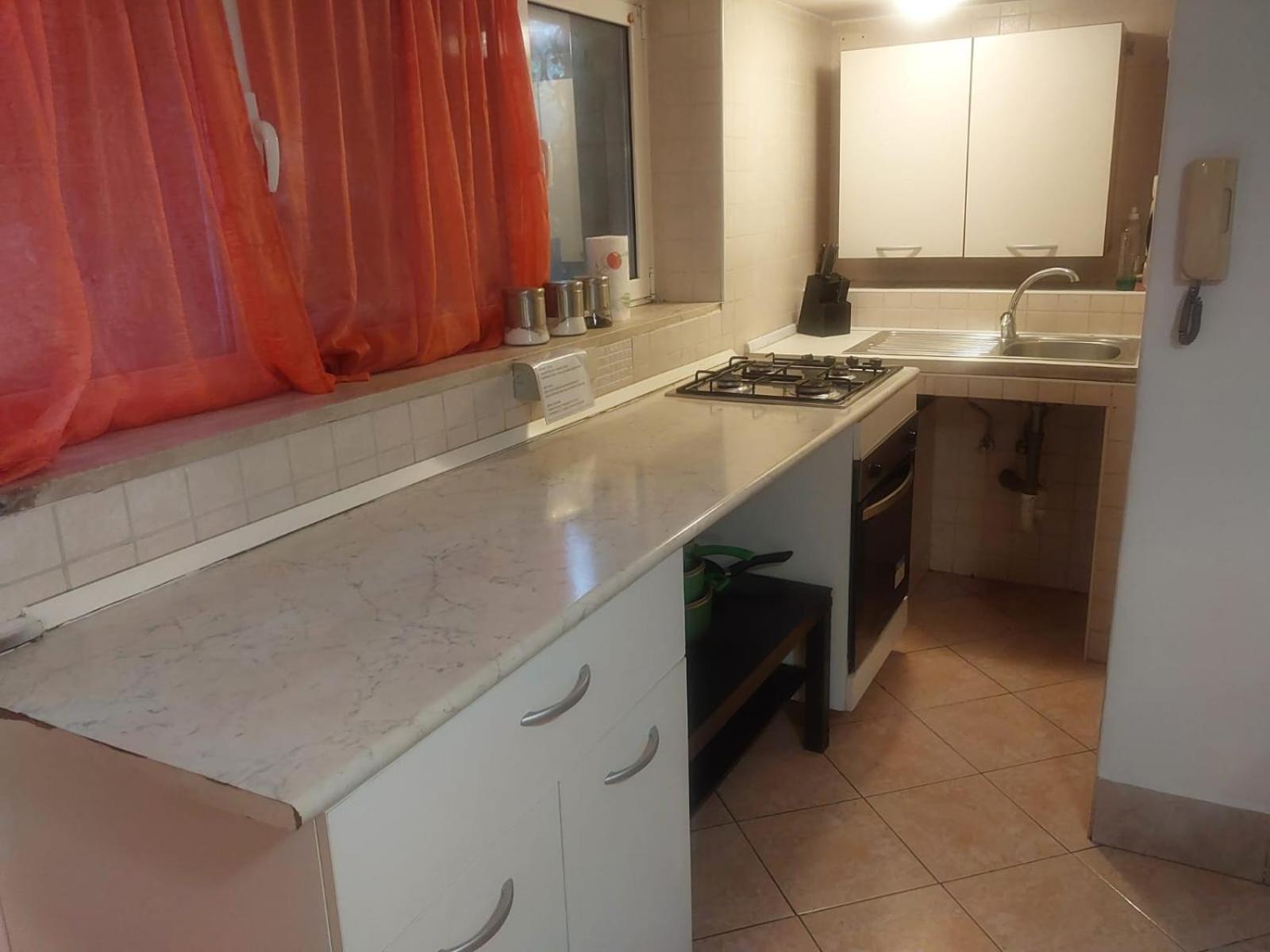 Garden Basement - Seminterrato Max 4 Ospiti - Fiumicino Vicino Aeroporto E Fiera Apartamento Exterior foto